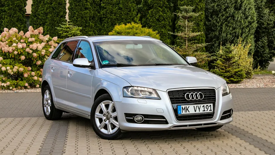AUDI A3 Sportback -