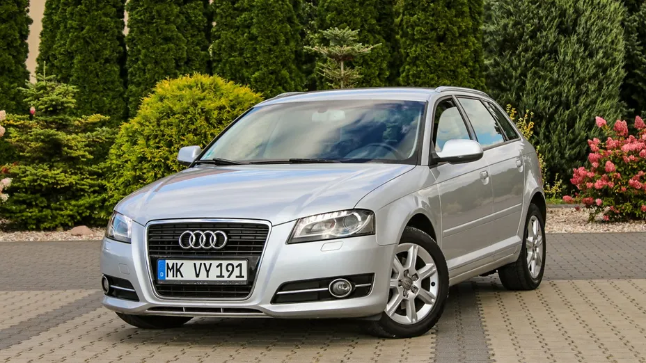 AUDI A3 Sportback -