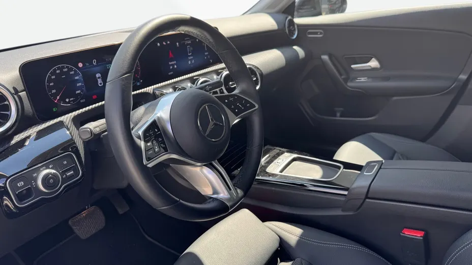 MERCEDES-BENZ CLA CLA 180 mHEV 7G-DCT