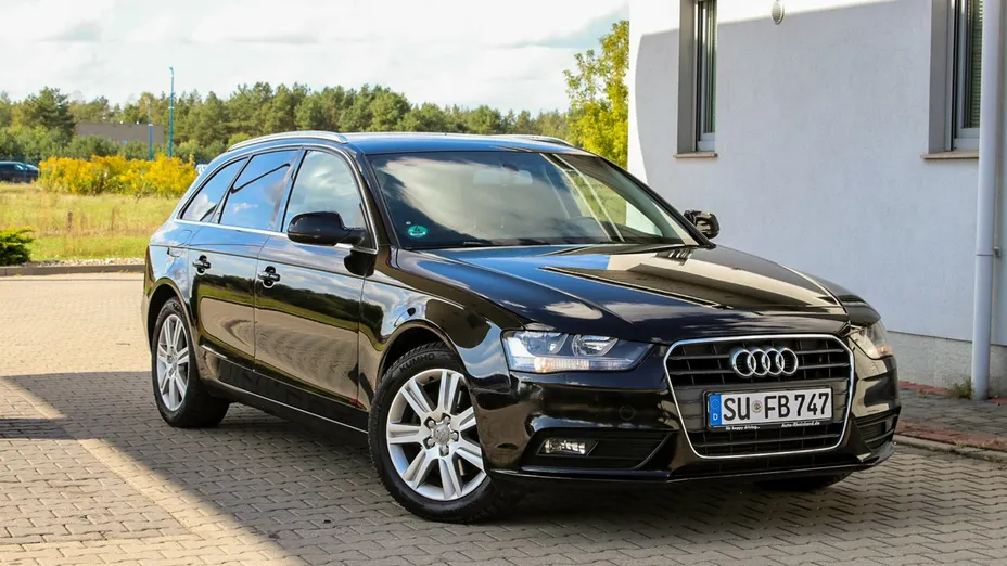 AUDI A4 Avant -