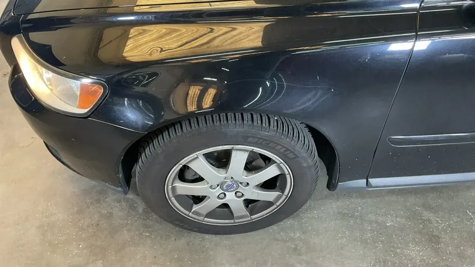 VOLVO V50 -