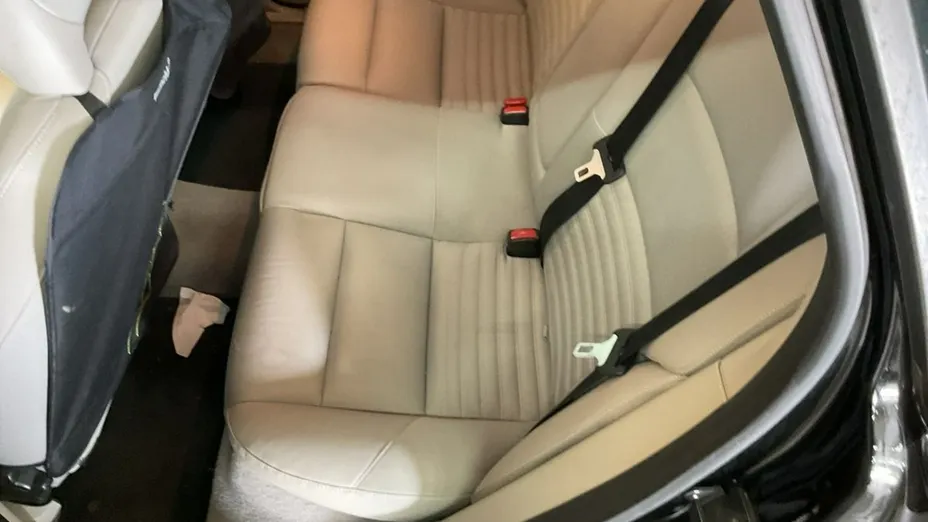 VOLVO V50 -
