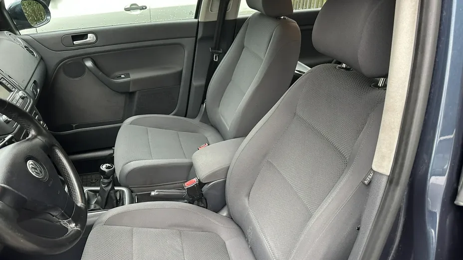VOLKSWAGEN Golf Plus -