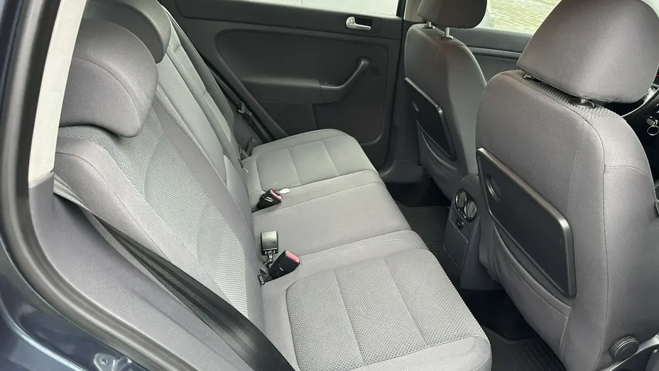 VOLKSWAGEN Golf Plus -
