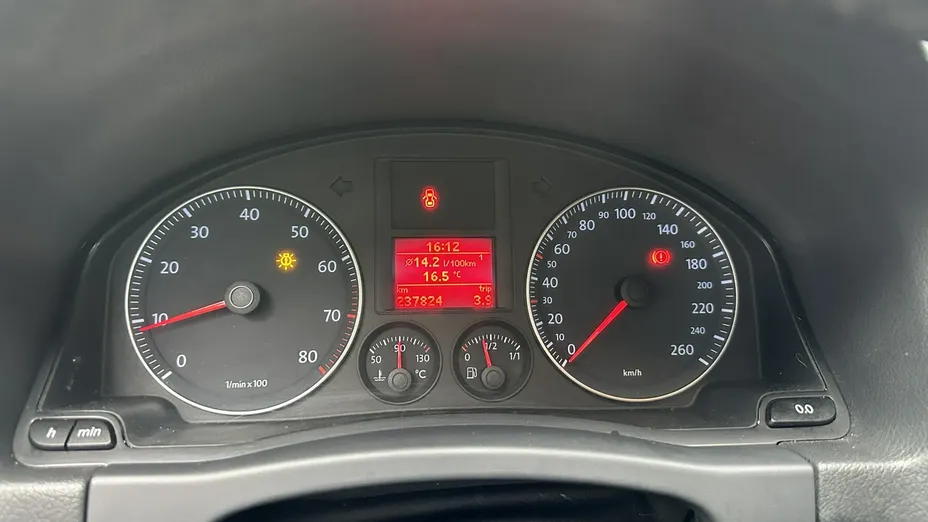 VOLKSWAGEN Golf Plus -