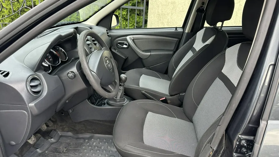 DACIA Duster -