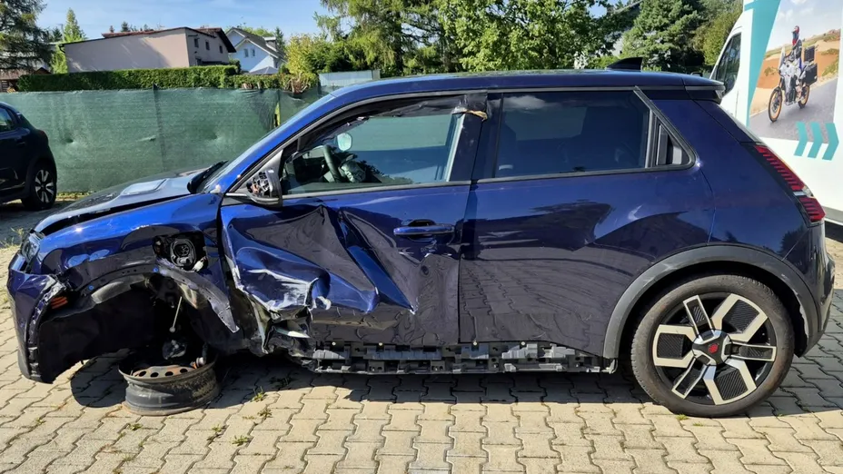 RENAULT 5 -