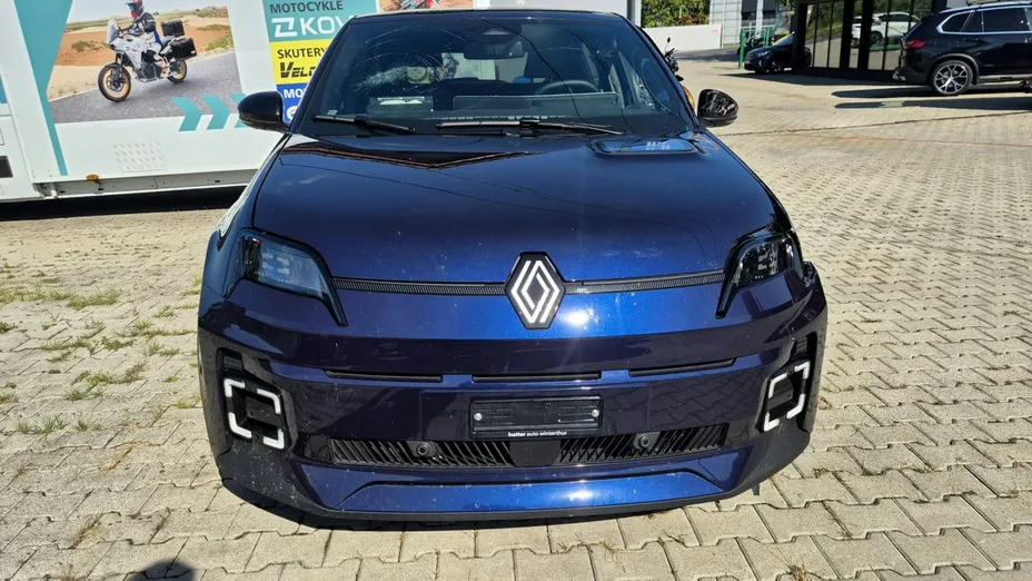 RENAULT 5 -