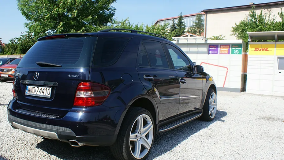 MERCEDES-BENZ ML -