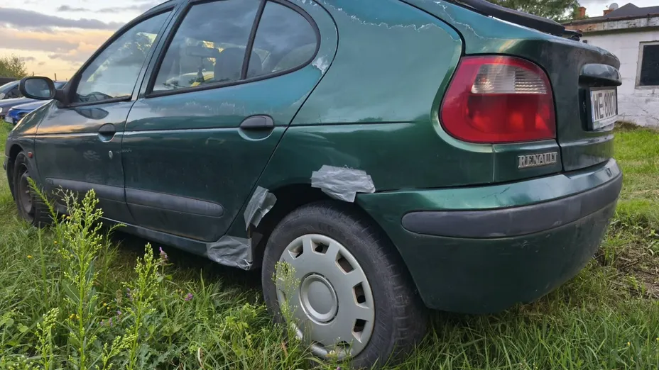 RENAULT Megane -