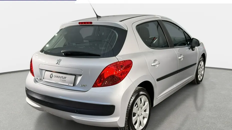 PEUGEOT 207 -
