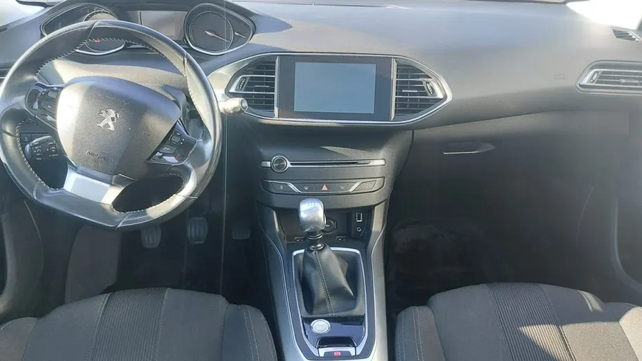 PEUGEOT 308 -