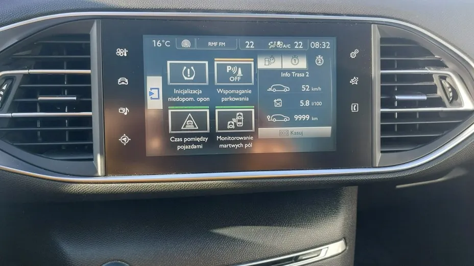 PEUGEOT 308 -