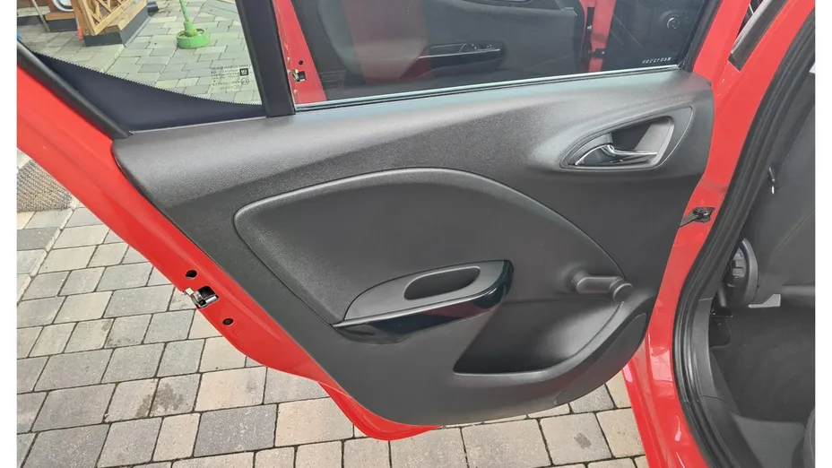 OPEL Corsa -