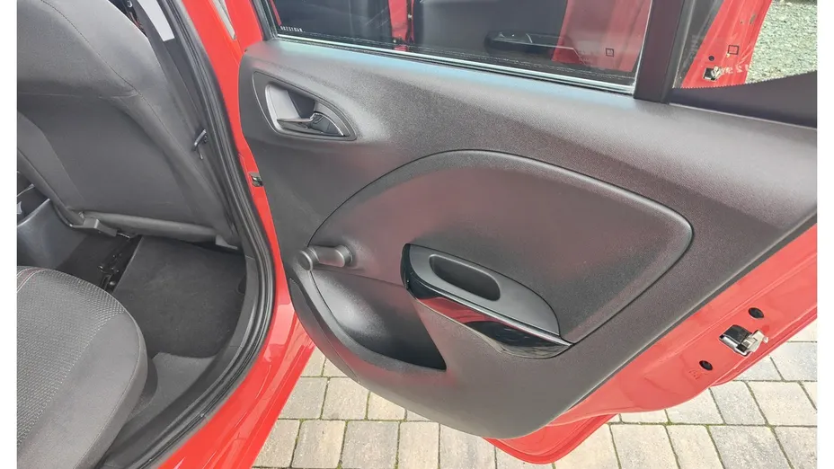 OPEL Corsa -