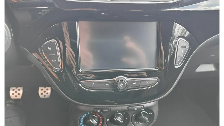 OPEL Corsa -