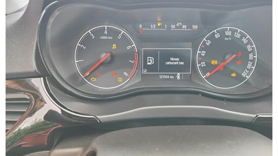 OPEL Corsa -