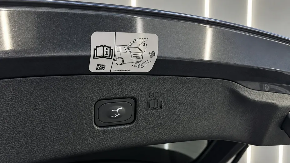 FORD Edge -
