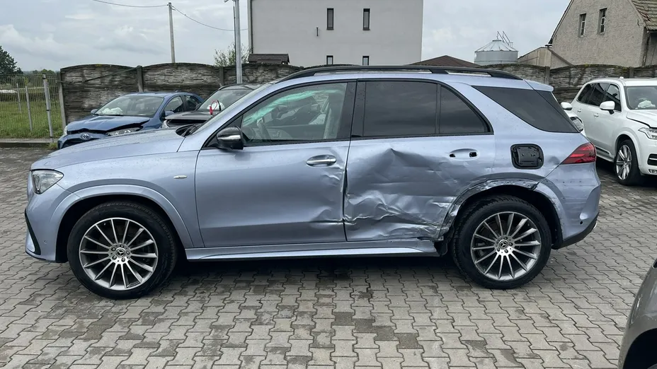MERCEDES-BENZ GLE -