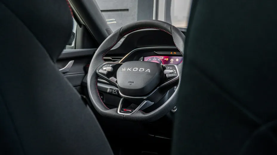 SKODA Octavia -