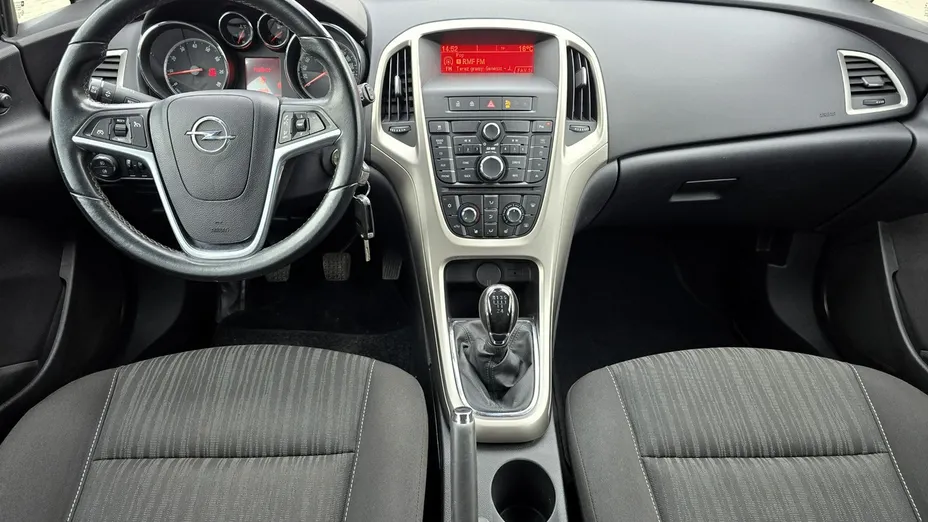 OPEL Astra -