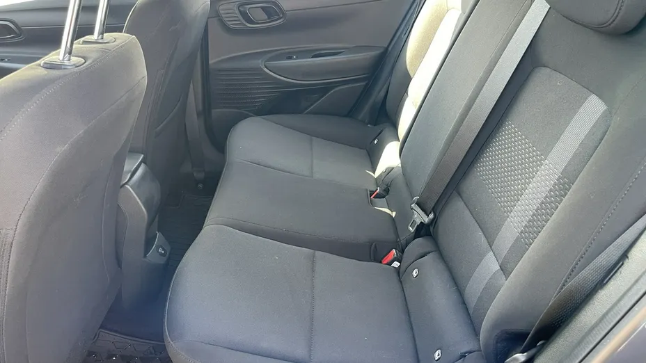 HYUNDAI i20 -