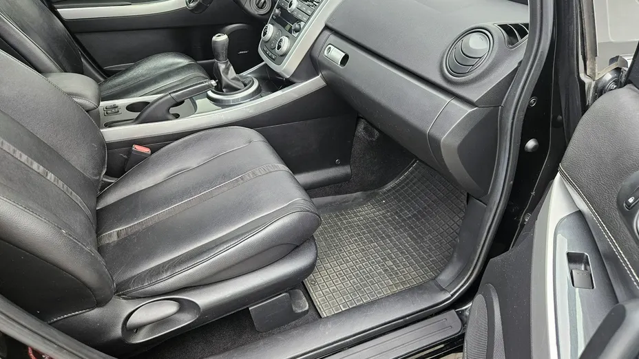 MAZDA CX-7 -