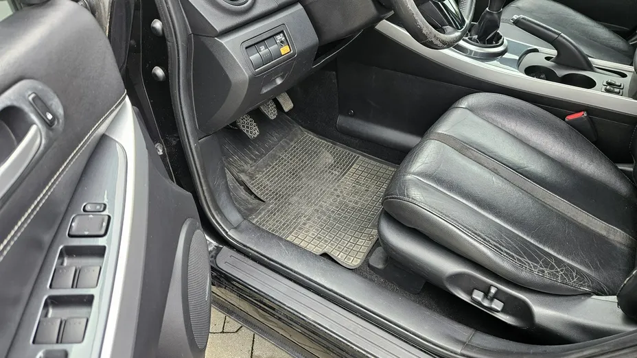 MAZDA CX-7 -