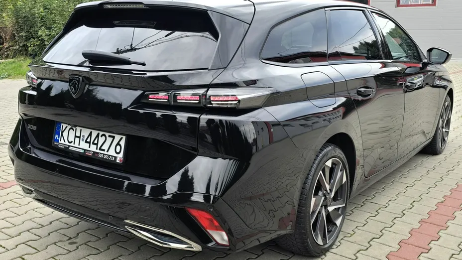 PEUGEOT 308 -