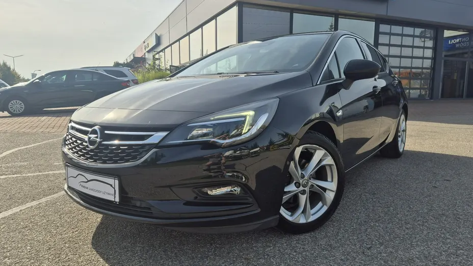 OPEL Astra -