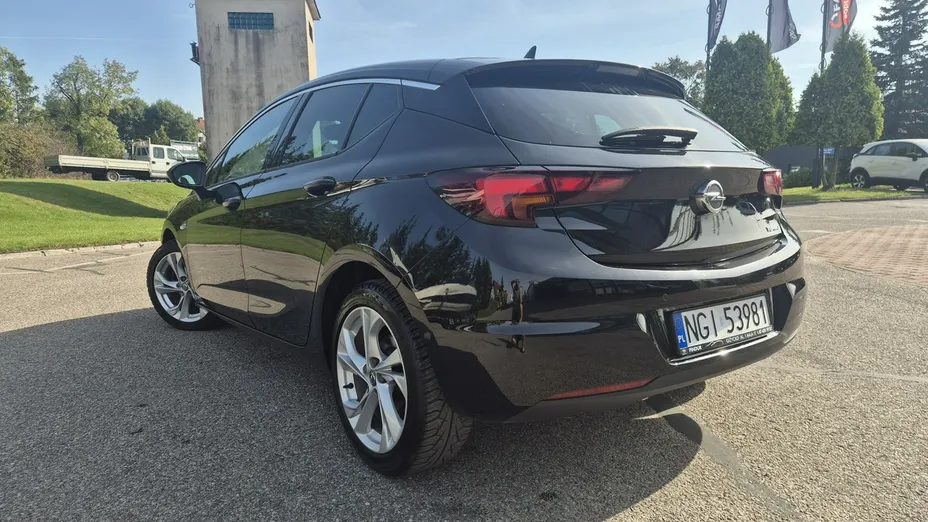 OPEL Astra -