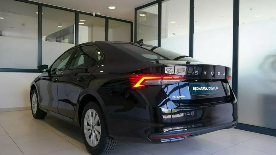 SKODA Octavia -