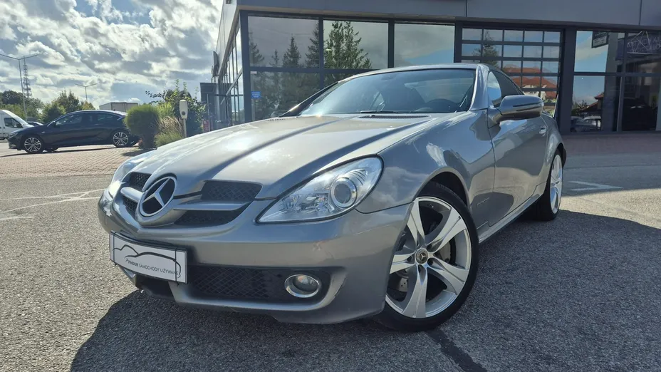 MERCEDES-BENZ SLK -