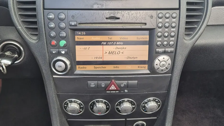 MERCEDES-BENZ SLK -
