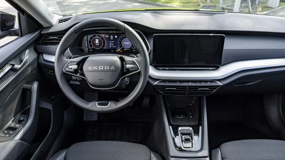 SKODA Octavia -