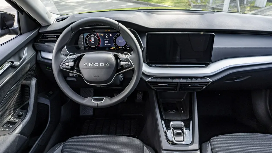 SKODA Octavia -