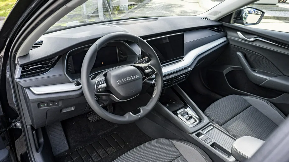 SKODA Octavia -