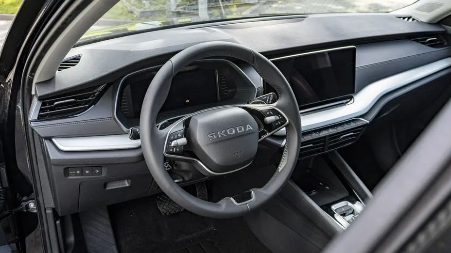 SKODA Octavia -