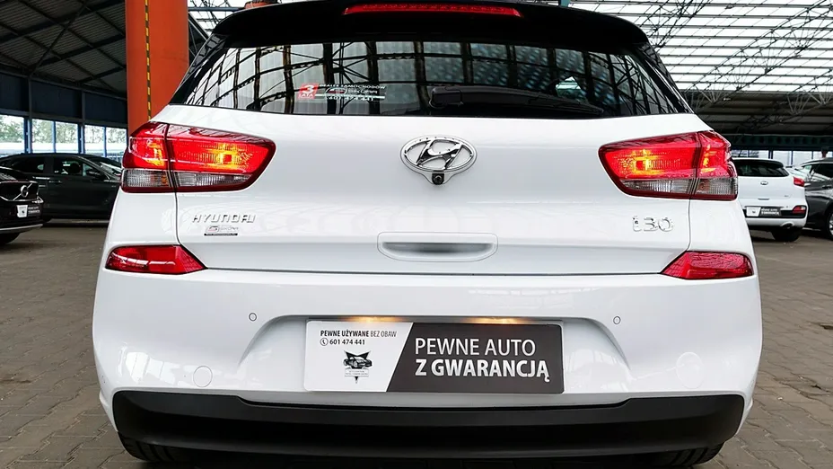 HYUNDAI i30 -