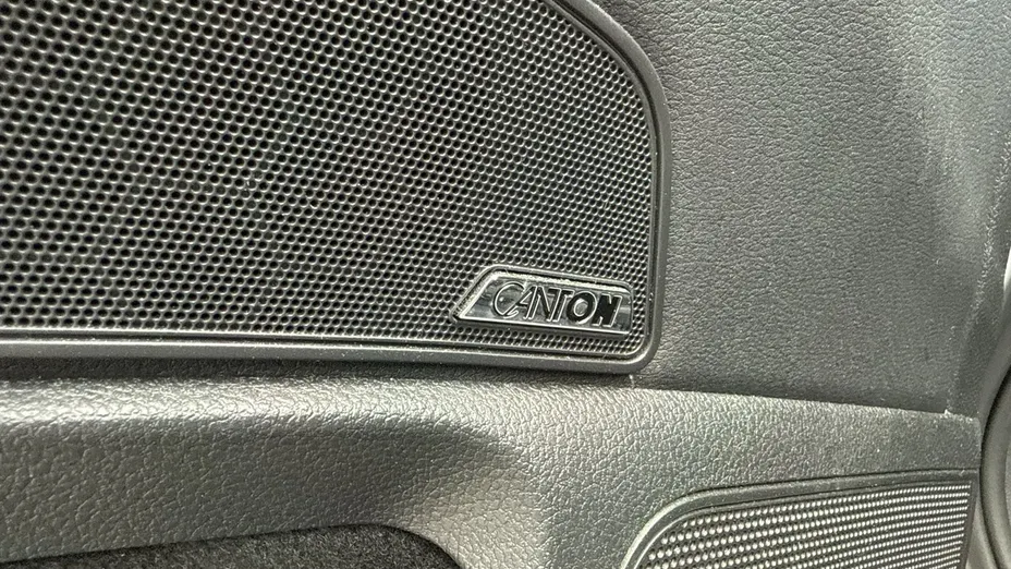 SKODA Superb -