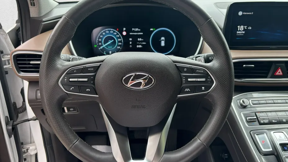 HYUNDAI Santa Fe -