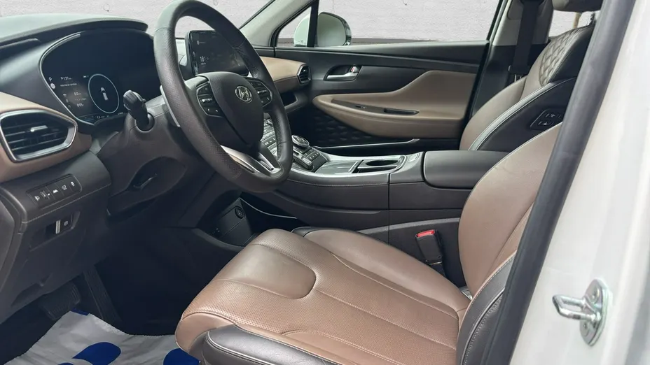 HYUNDAI Santa Fe -