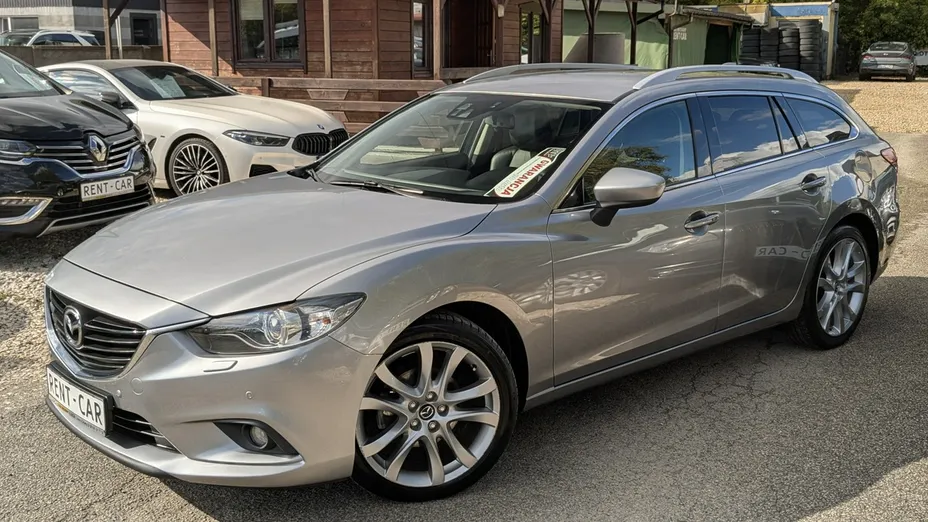 MAZDA 6 -
