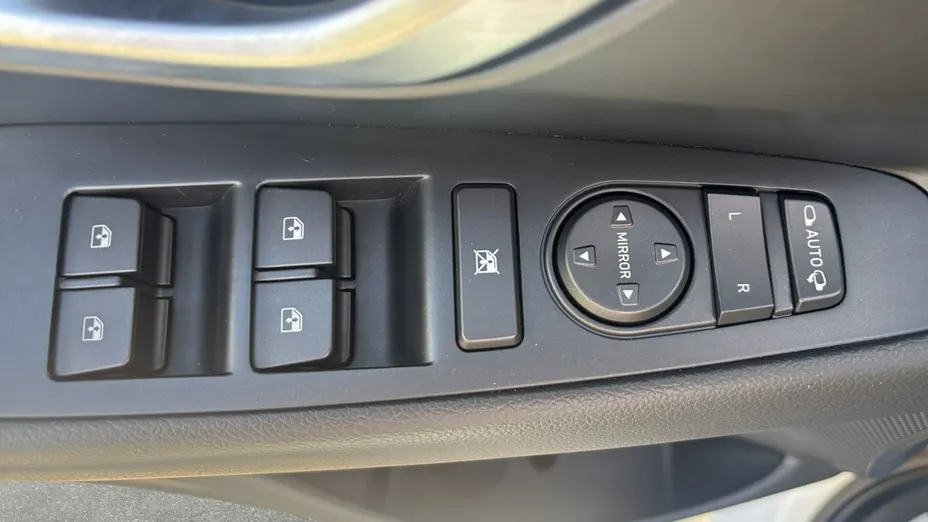 HYUNDAI i30 -