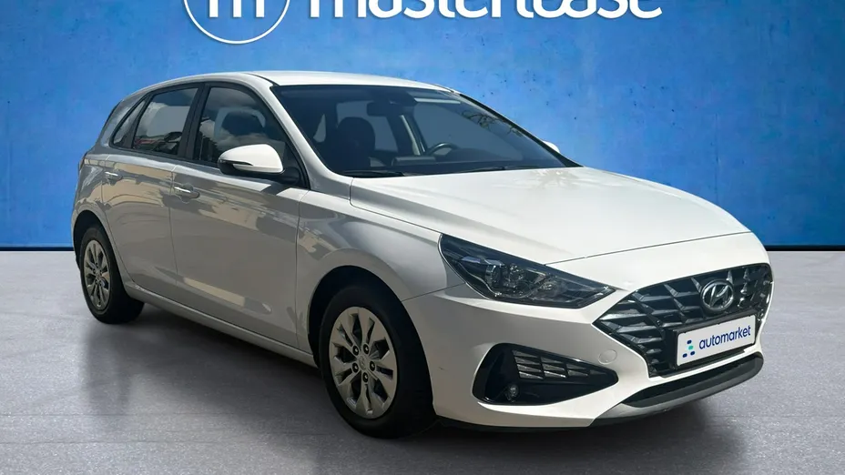 HYUNDAI i30 -