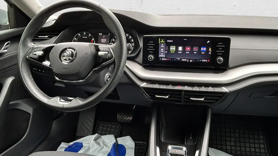 SKODA Octavia -