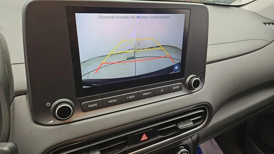 HYUNDAI Kona -