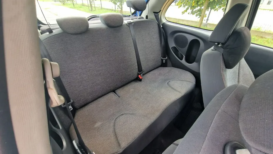 NISSAN Micra -