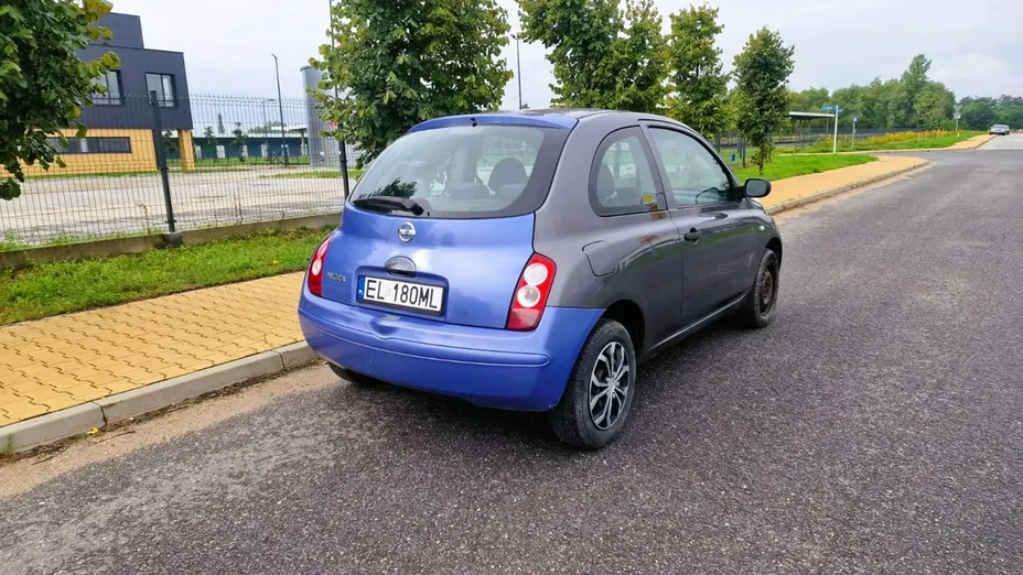 NISSAN Micra -