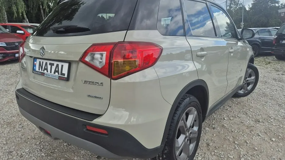 SUZUKI Vitara -